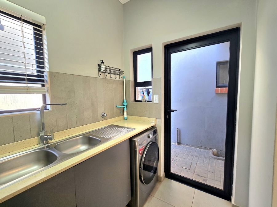 4 Bedroom Property for Sale in Melodie North West